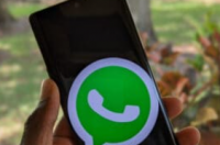 WhatsApp正在测试可以作为贴纸发送的头像