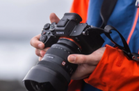 索尼推出了其最新的顶级高分辨率Alpha系列相机