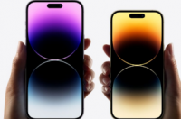苹果公司报告了iPhone收入的历史记录