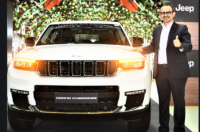 Jeep Grand Cherokee开始接受预订在发布前开始生产