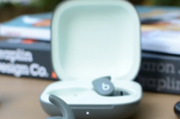 苹果的BeatsFitPro耳塞以160美元的价格重新发售