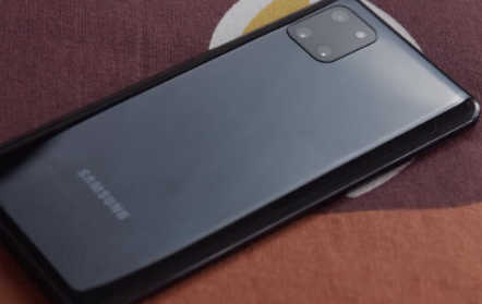 三星Galaxy Note 10 Lite智能手机拥有两个屏幕的技术