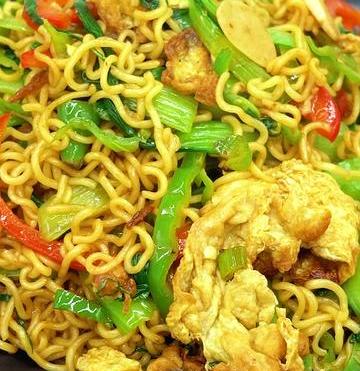 夜市蛋炒饭图片（夜市的蛋炒方便面,今天它来了~~）
