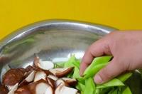 香菇豆角的做法大全家常（香菇豆角的做法）