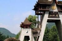 成都龙泉必去十大景点？ 成都旅游必去十大景点推荐
