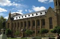 澳大利亚的大学有哪些啊？ 澳大利亚国立大学在哪
