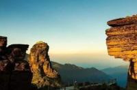 贵州有那些著名的旅游景区？ 贵州旅游十大景点