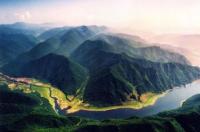 光山有哪些旅游景点？ 龙山湖景区
