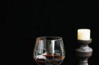 爱喝红酒的女人性格？ 白藜芦醇对女性的功效
