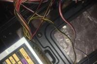 电脑电源所说的金牌、银牌、铜牌是什么意思?哪个是最好的？ 电脑电源哪个牌子质量好