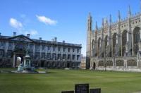 英国埃克塞特大学留学费用？ 埃克塞特大学研究生学费