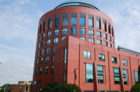 美国排名第一的大学？ 美国沃顿商学院排名第几