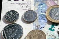 英国留学读研费用一年要多少？ 英国留学一年生活费用多少呀