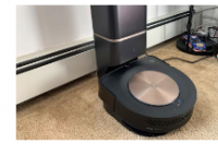 iRobot的高端Roombas9+机器人吸尘器现在减价250美元