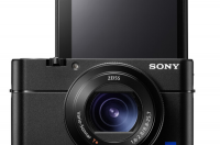 索尼黑卡RX100M5的感光度表现怎么样？ 索尼rx100m5参数
