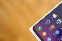 手机第一次充电必须把电用尽吗？ 新手机第一次充电要把电用完吗