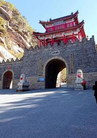 丹东到延吉自驾游景点路线？ 丹东一日游必去景点