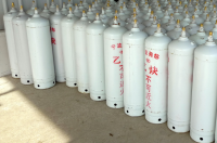 乙炔瓶防倾倒措施怎么做？ 乙炔瓶防倾倒装置