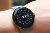 据报道谷歌将于今年秋天发布Pixel Watch 2