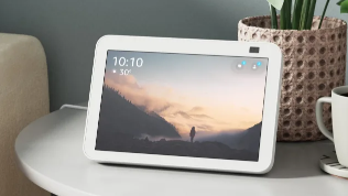 亚马逊的Echo Show 8在新的智能显示器销售中降至75美元