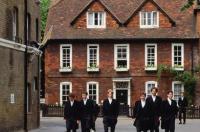 英国留学可接受转专业学生的大学有哪些 接受大二转校的英国大学