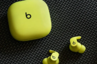 Beats Fit Pro无线耳塞售价160美元包括一些较新的颜色