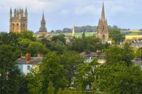 学士学位考试需要考什么科目？ 英国留学考什么英语