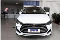 别克GL66座落地价多少钱？别克GL6官方价 gl6别克6座价格及