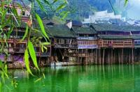 凤凰古城旅游最佳时间攻略？ 凤凰古城风景
