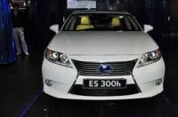 雷克萨斯es300h属于什么档次？雷克萨斯es300h值不值得购买 雷克萨斯es300h值不值得购买