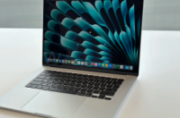 苹果MacBook Air 15英寸预览便携式电源