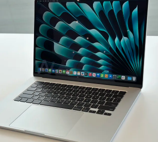 苹果新款15英寸MacBook Air已在亚马逊降价49美元