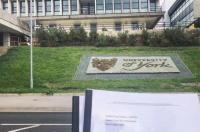 可能会去英国约克大学，学费一年11300磅，问一下大概一年除了学费外其他的费用（生活费+杂费等等） 英国约克大学学费一年多少