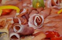 复合磷酸盐在肉制品中怎么？ 肉制品中加三聚磷酸钠
