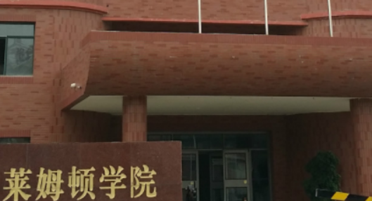 t01a16412213a6703a2.png