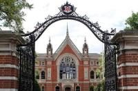 德威国际学校和惠灵顿国际学校哪个好？ 北京德威英国国际学校官网