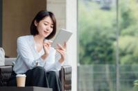 双鱼男亲吻女生的表现？ 强吻双鱼座女生的后果