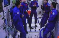 神舟十五号与十四号对接时间？ 神舟十四号与神舟十五号