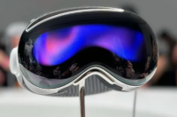 苹果Vision Pro耳机的包装盒中可能没有顶部带子