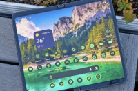 Brave Pixel Fold用户可以尝试在iFixit的帮助下修复硬件问题