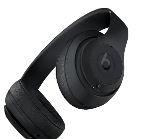 苹果的Beats Studio Pro耳机可能包含头部追踪空间音频