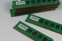 内存条一个1G一个4G可以吗？ 内存条一边4g一边8g可以吗