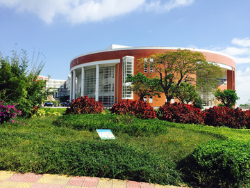 泉州师范学院，中国福建省泉州市内省属公办高校