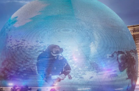 Sphere在拉斯维加斯测试其巨型LED视频球顶