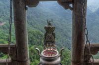 龙头香，湖北丹江口市武当山南岩的景点