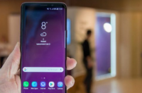 三星Galaxy S9一款配备强大的骁龙845八核处理器的高端智能手机