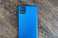 三星Galaxy A12智能手机价格和规格