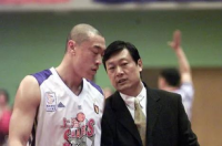马健，前中国男子职业篮球运动员