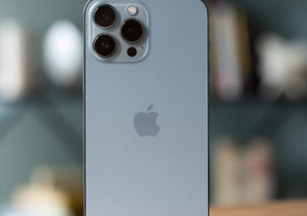 苹果iPhone 14 Pro Max配备6.7英寸显示屏