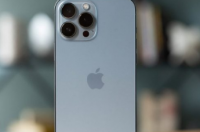 苹果iPhone 14 Pro Max配备6.7英寸显示屏